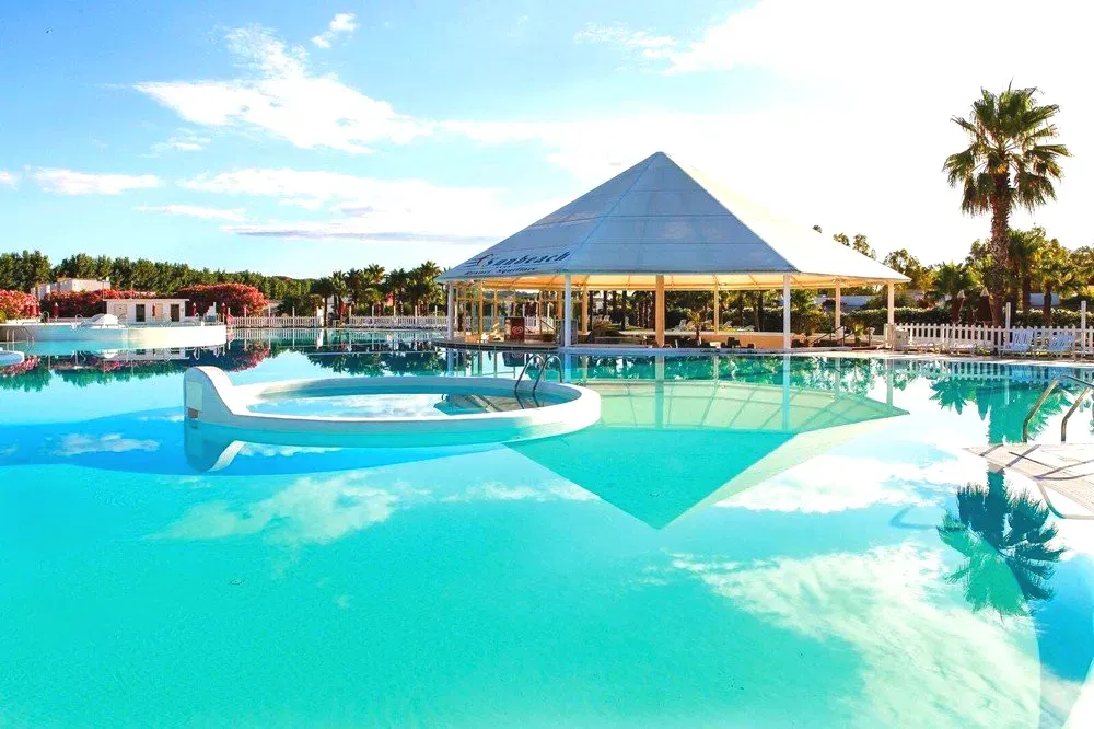 Club Esse Sunbeach Resort - Gallery 1