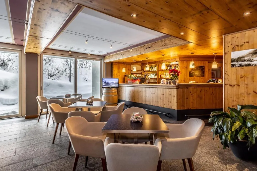 Hotel Piandineve - Gallery 3