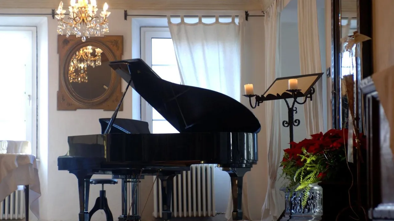 Romantic Hotel Excelsior - Gallery 1