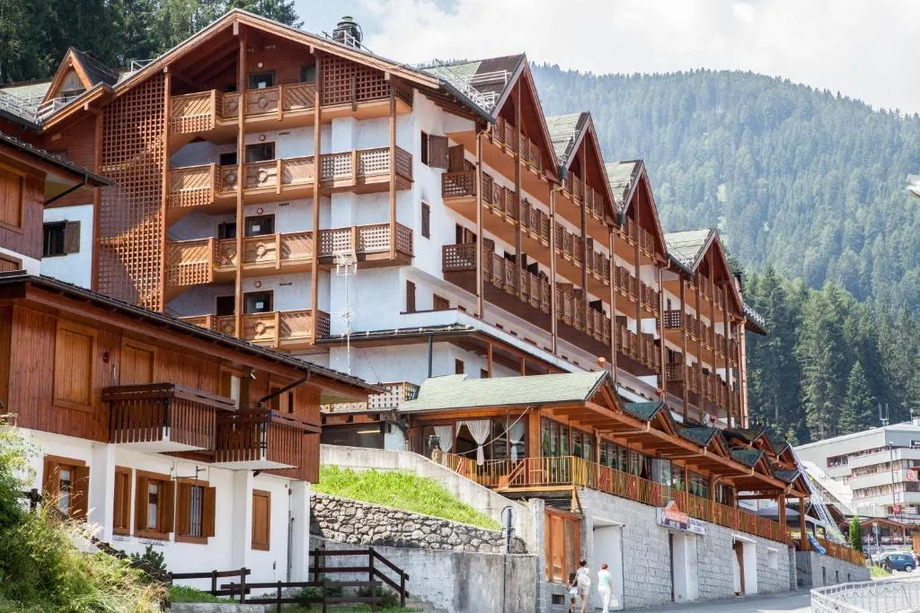 Armon Greenblu Hotel & Wellness