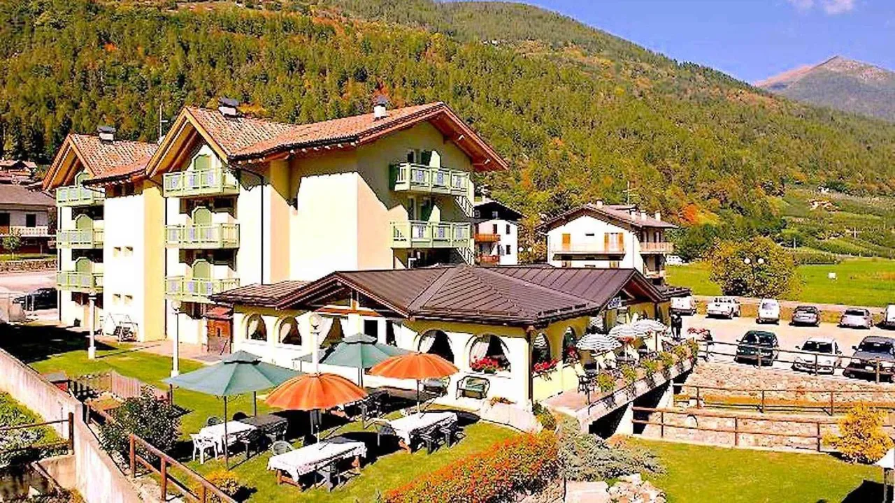 Hotel Monclassico - Gallery 2