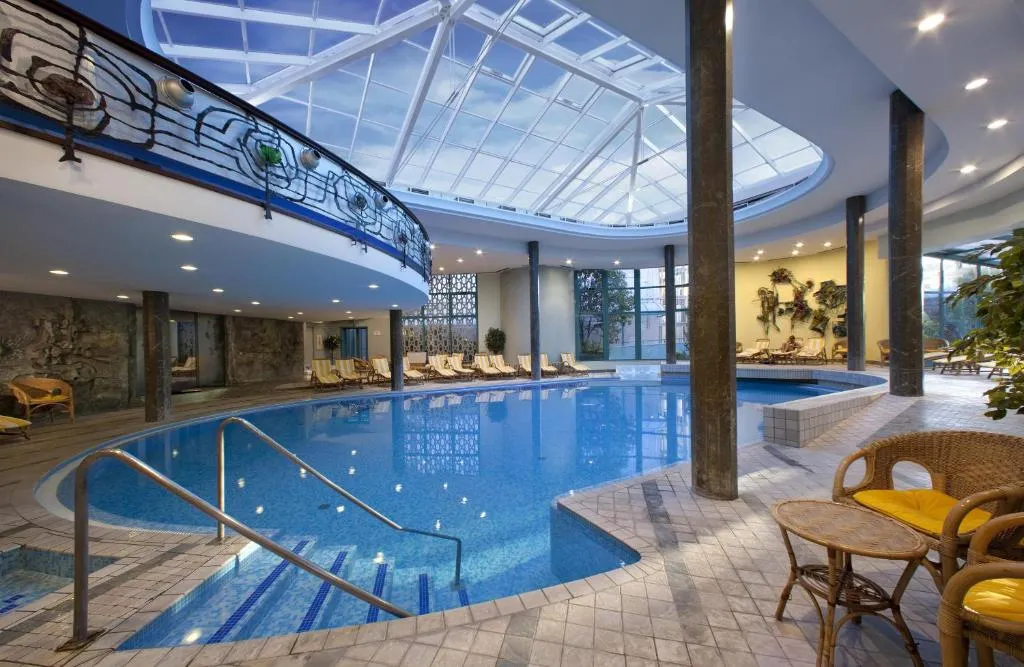 Hotel Bristol Buja - Gallery 1