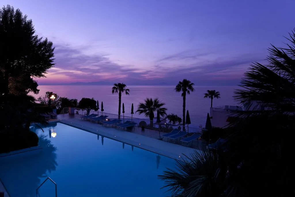 Hotel Continental Mare Ischia — Ischia Porto - Ponte