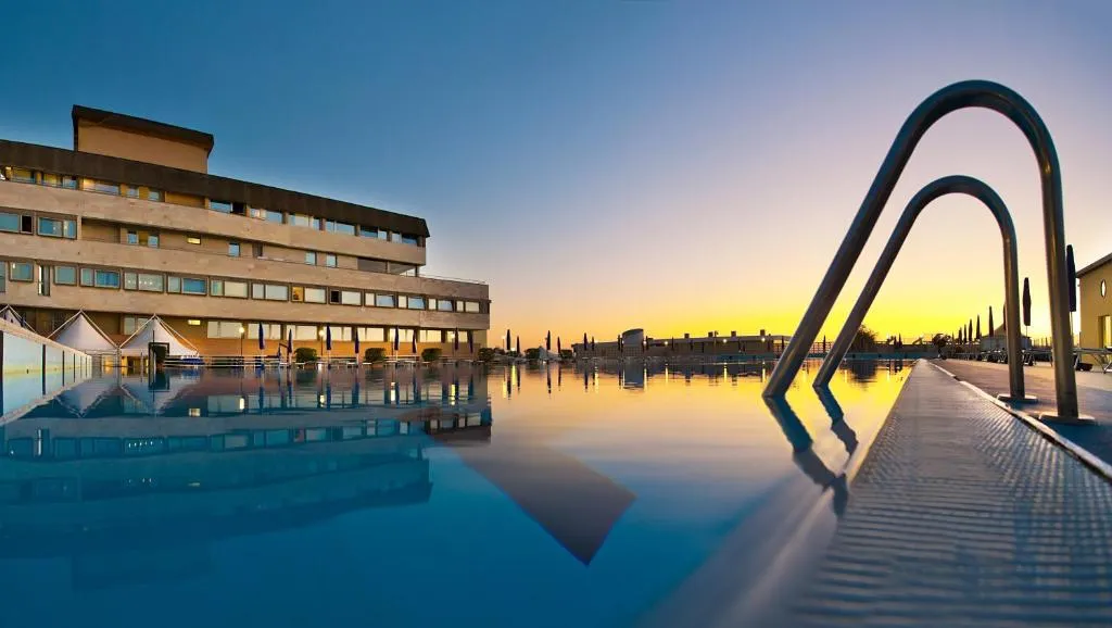 Grand Hotel Continental Tirrenia - Gallery 1