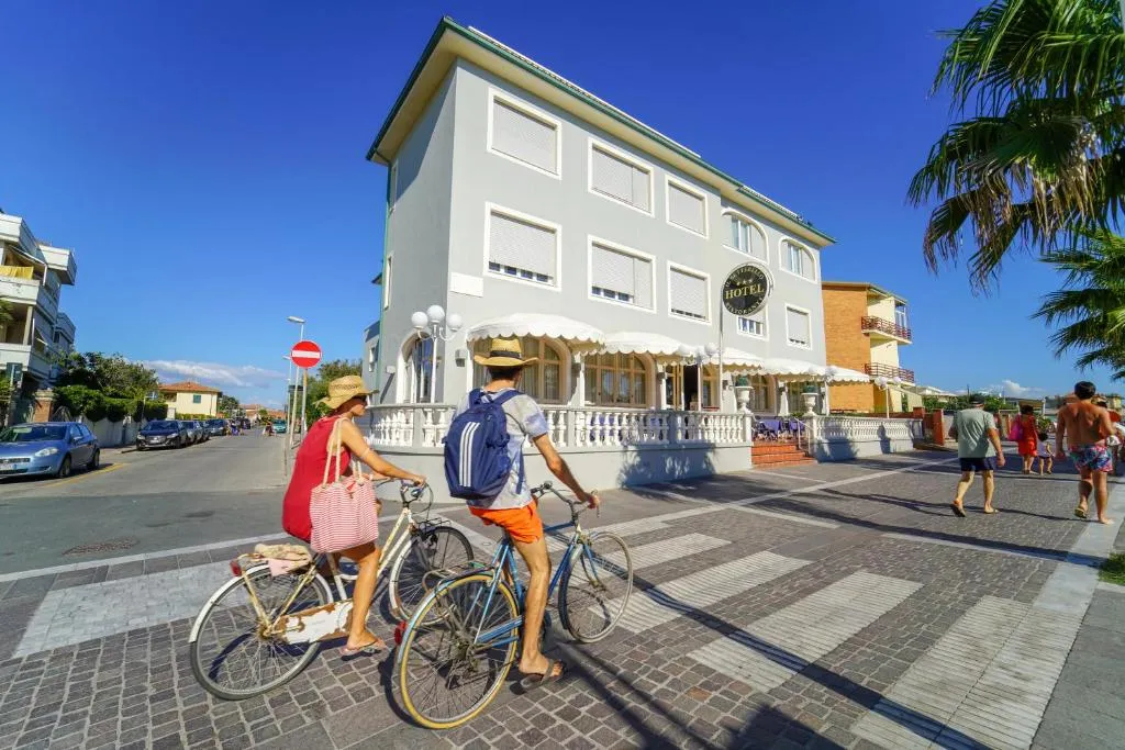 Hotel Il Settebello — Cecina