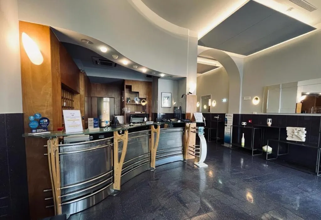 Best Western Hotel Plaza Napoli - Gallery 1