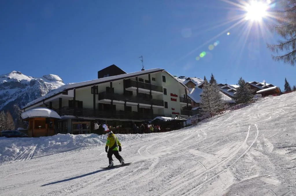 Hotel Alaska Folgarida — Folgarida