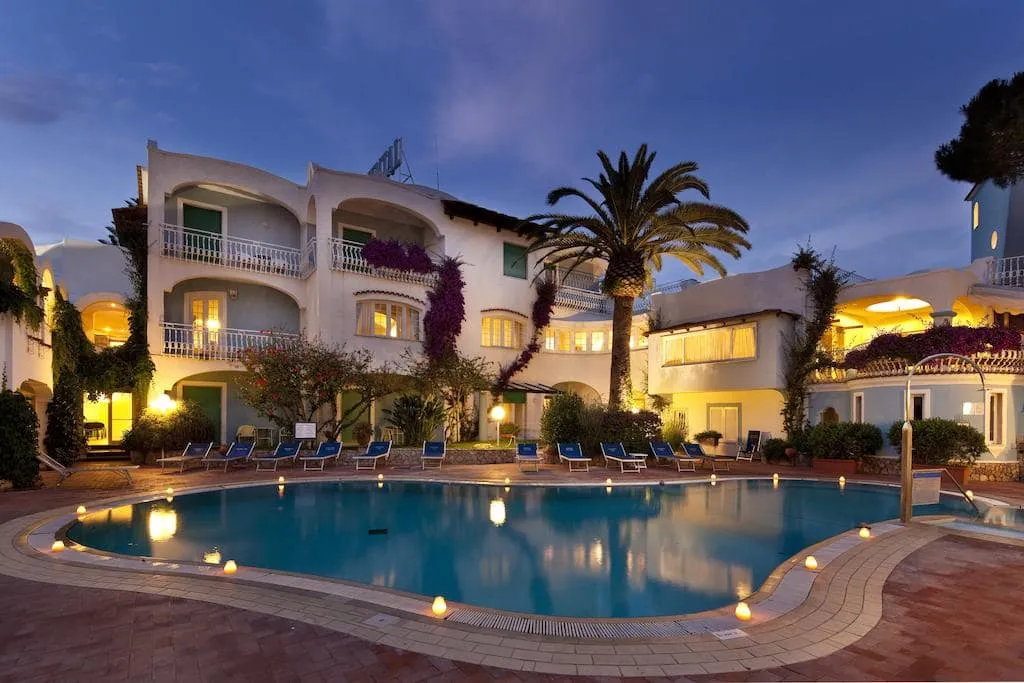 Hotel Continental Ischia — Ischia Porto - Ponte